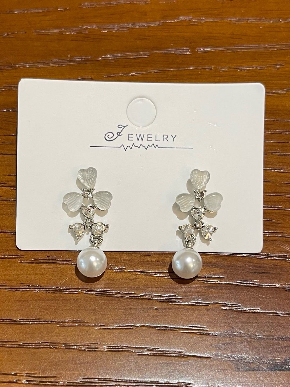 💖5 for $25😻 Elegant Silver Flower Drop Earrings with Pearl Accent